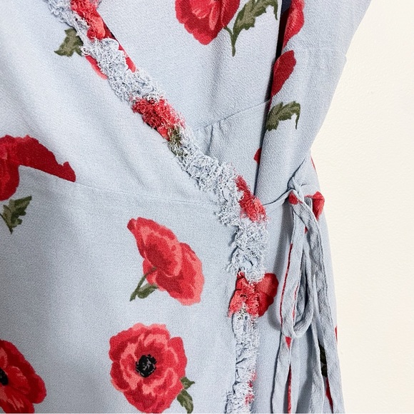 Reformation Mini Wrap Dress - Lola print - Picture 5 of 9